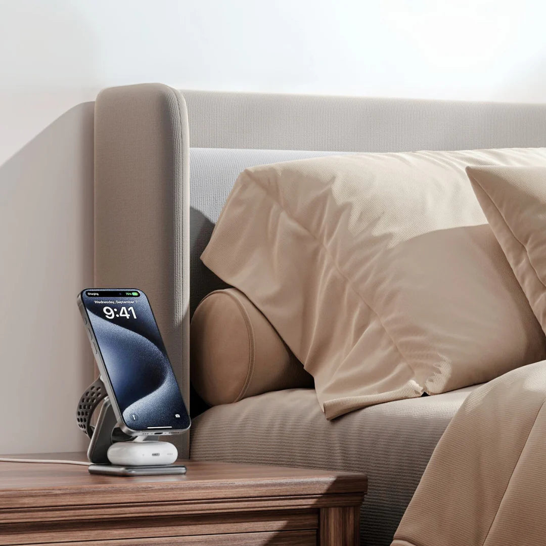 Cobra 3-in-1 Fast Wireless Charging Station